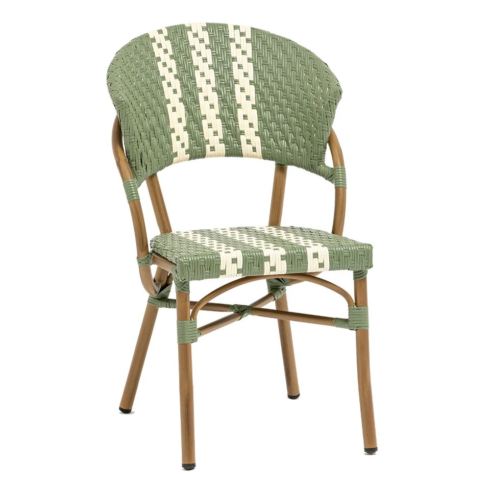 Cadires de rattan de sala d'estar francesa